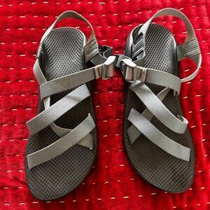 Barely used women’s Chaco sandals blue 10